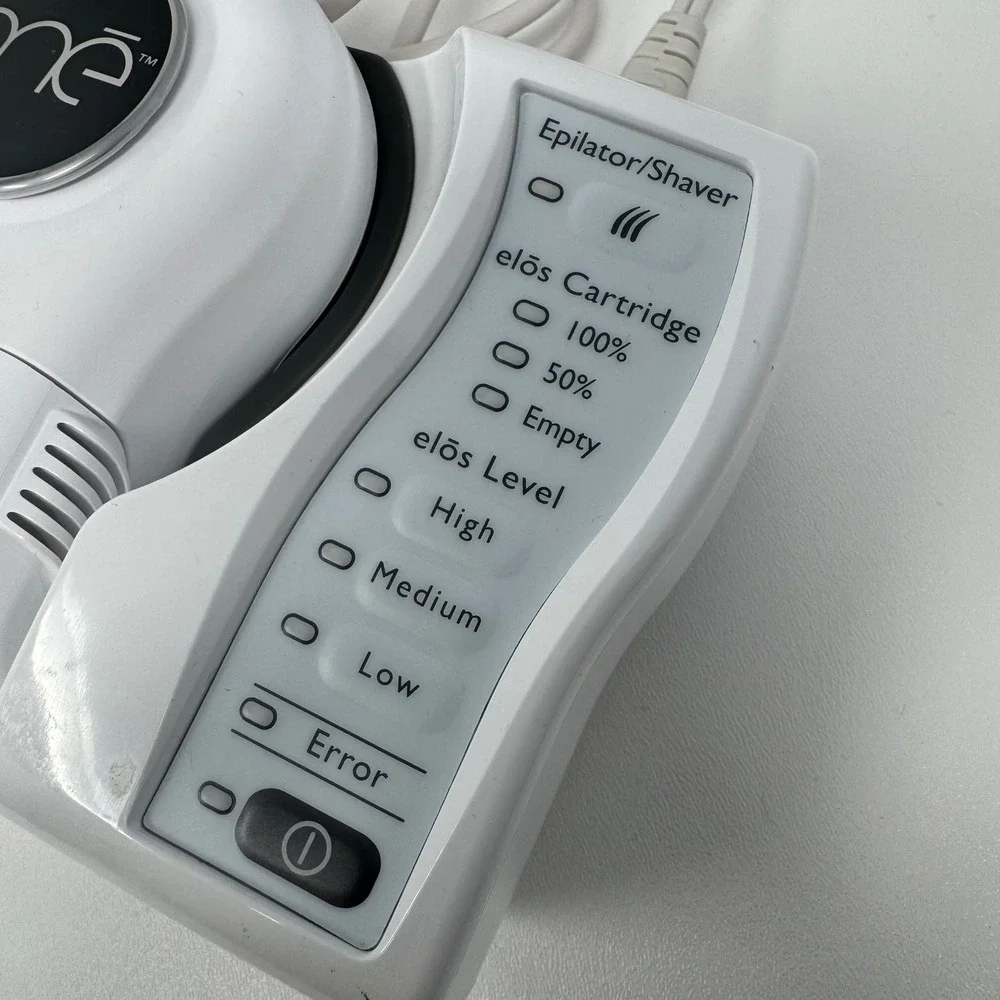 mē elōs Professional Hair Removal System Iluminage Beauty HU-FG00501 White